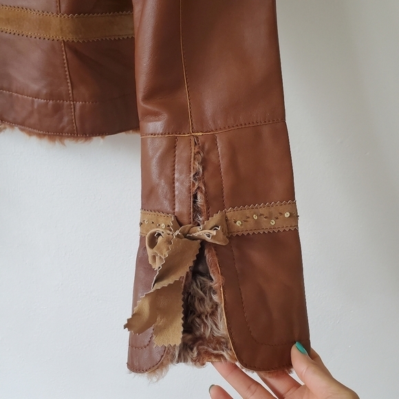 Vtg Y2K Cache Lamb Leather Fur Trim Sueded Gemstone Jacket Size Medium - Picture 9 of 16